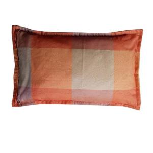 Shije Shete ukrasna jastučnica -  narančasti/kvadrati (50x30 cm) + GRATIS proizvod